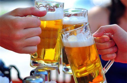 Bán hơn 600 triệu lít bia, Habeco vẫn “lo sốt vó” vì bia ngoại