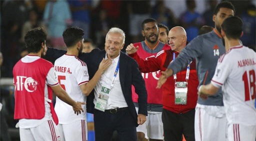 Nhìn lại trận thua đáng tiếc của Ấn Độ trước UAE