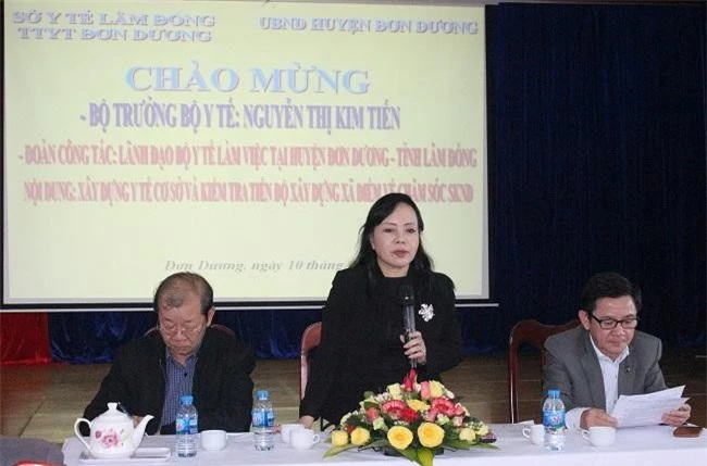 Bộ trưởng Nguyễn Thị Kim Tiến phát biểu tại cuộc họp (Ảnh: VH)