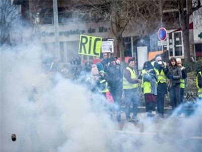 Pháp trấn an Đức và các đồng minh châu Âu về phong trào 'Áo vàng'