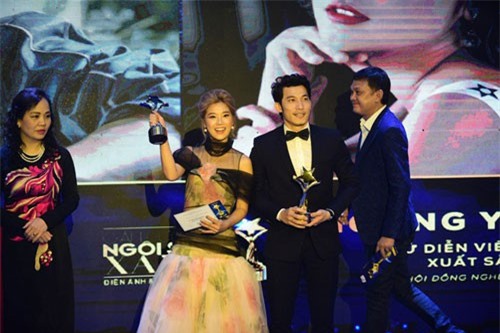 Nữ diễn viên bị gạ tình 8.000 USD gây bất ngờ sau khi qua mặt Thanh Hằng