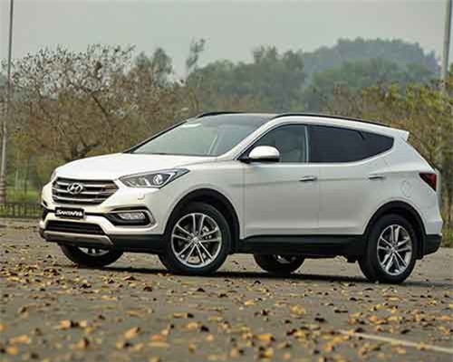 Nên mua Hyundai Santa Fe máy xăng hay diesel?