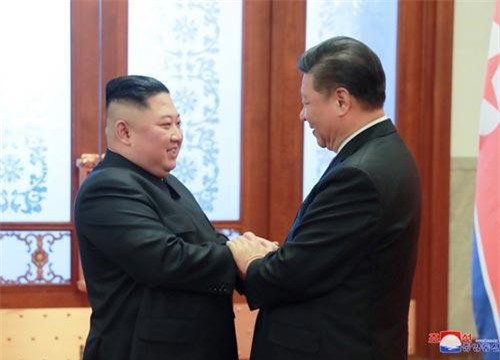 “Cơn khát” đầu tư nước ngoài có thể dẫn lối ông Kim Jong-un tới Trung Quốc