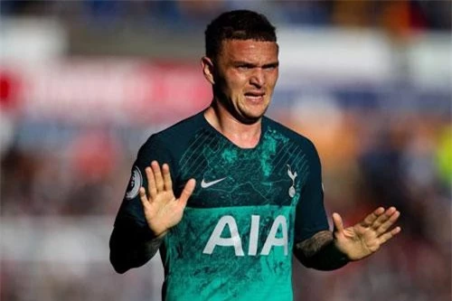 Hậu vệ phải: Kieran Trippier (Tottenham).