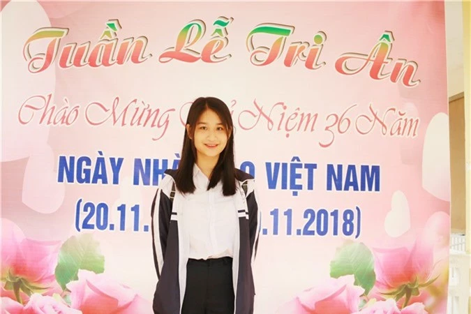 Nữ sinh lớp 11 nhặt được ví nhiều tiền trả lại cho người đánh rơi - Ảnh 2.