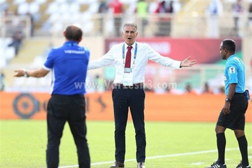 HLV Park Hang-seo cãi nhau với Carlos Queiroz vì Quang Hải