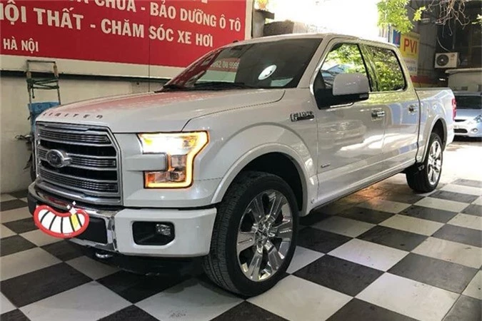 Sieu ban tai Ford F150 Limited gia 3,2 ty dong tai HN