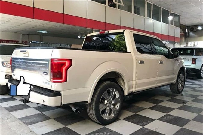 Sieu ban tai Ford F150 Limited gia 3,2 ty dong tai HN-Hinh-10