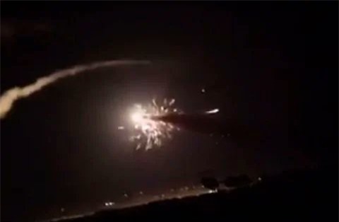 Israel nã loạt tên lửa vào Damascus, Syria lập tức gửi thư cho Liên hợp quốc