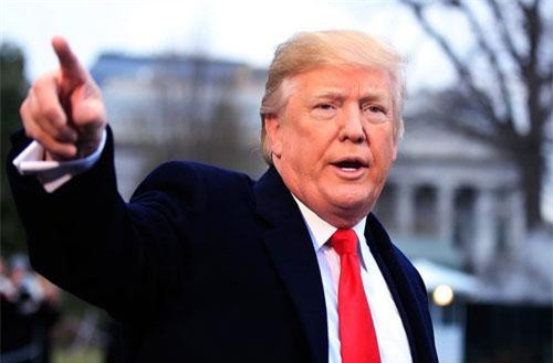 Ông Trump “nổi đóa” khi biết tin bị FBI điều tra vì làm việc cho Nga