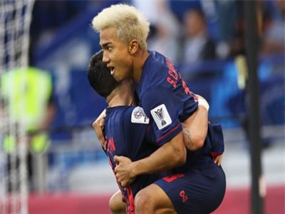 Thái Lan - UAE: Vé đi tiếp cho đội bóng xứ chùa vàng?