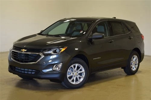 3. Chevrolet Equinox LS AWD 2019.