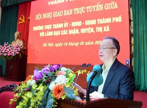 Phó Chủ tịch Thường trực UBND TP Hà Nội Nguyễn Văn Sửu phát biểu tại hội nghị. (Ảnh: HNMO)