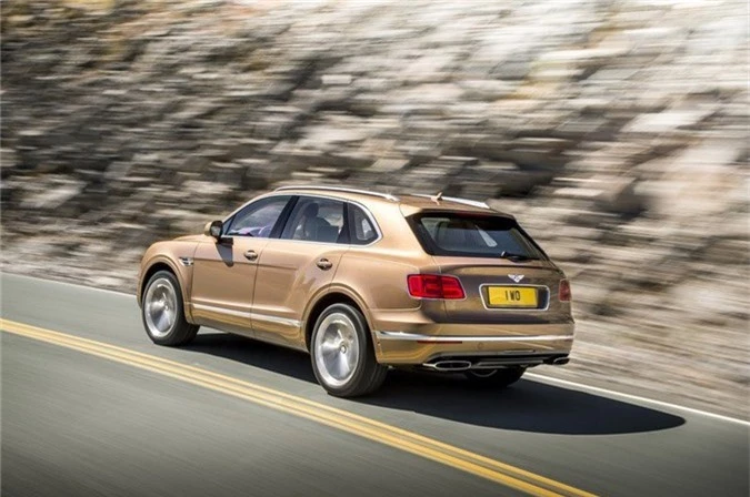 2016-bentley-bentayga-3.jpg