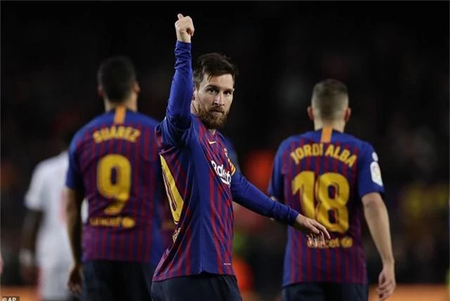 Messi và Suarez rực sáng, Barcelona vững ngôi đầu bảng La Liga - Ảnh 12.