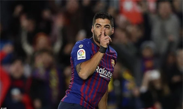 Messi và Suarez rực sáng, Barcelona vững ngôi đầu bảng La Liga - Ảnh 7.