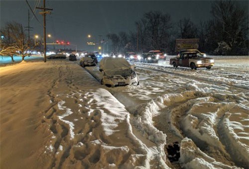 Mỹ: 9 người thiệt mạng vì bão tuyết