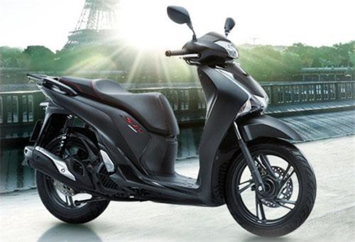 XE HOT QUA ẢNH (15/1): Honda SH chênh giá kỷ lục, VinFast sẽ sản xuất thêm 7 mẫu xe mới