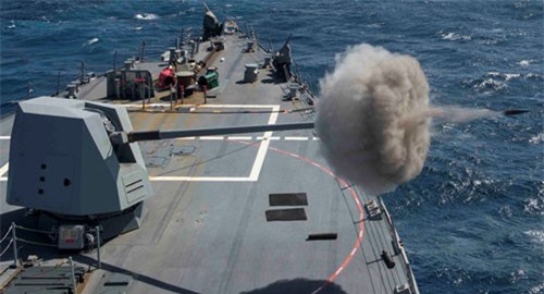 Mỹ cải tiến hải pháo Mk 45, bắn được cả đạn điện từ