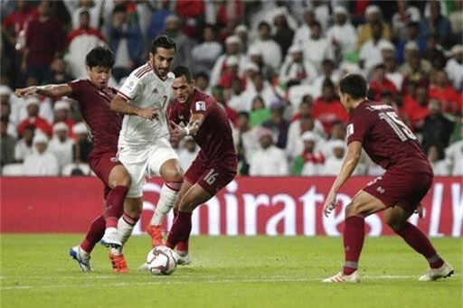 UAE 1-1 Thái Lan: Dắt tay nhau đi tiếp - Ảnh 4.