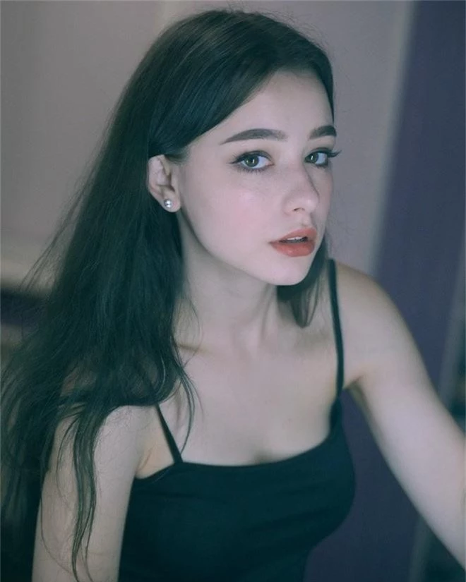 Chân dung cô gái xinh đẹp được dân mạng ngợi ca là “thiên thần Instagram” - Ảnh 1. Chân dung cô gái xinh đẹp được dân mạng ngợi ca là “thiên thần Instagram” - Ảnh 1.