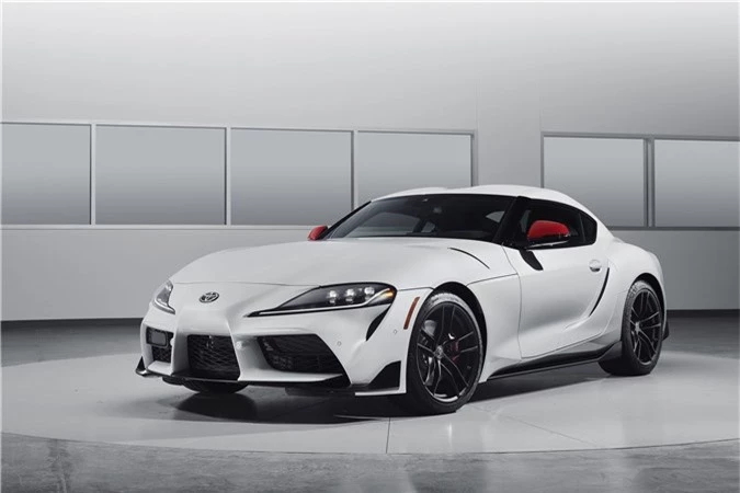 phien-ban-dac-biet-2020-toyota-supra-launch-edition-1.jpg