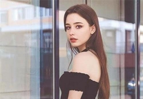 Chân dung cô gái xinh đẹp được dân mạng ngợi ca là “thiên thần Instagram”
