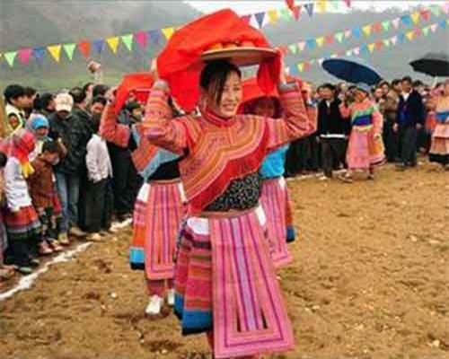 Kiểm tra thông tin liên quan đến Tết cổ truyền người H'Mông