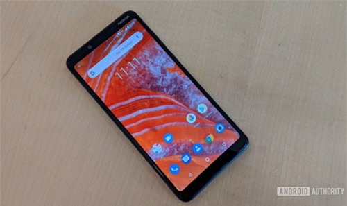 Nokia 3.1 Plus được bán tại các đại lý, bảo hành lên đến 18 tháng