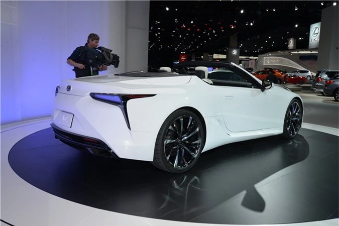 lexus-lc-convertible-concept-4.jpg