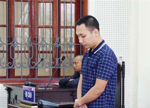 Thuê hàng loạt ô tô tự lái rồi cầm cố lấy tiền tiêu xài