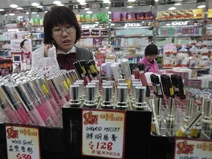 Trung Quốc giảm thuế trên diện rộng để hỗ trợ tăng trưởng kinh tế
