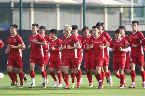 FOX Sports chỉ ra đội hình mạnh nhất giúp Việt Nam thắng Yemen