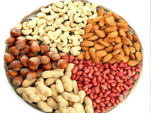 Các loại hạt có thể phòng ung thư đại tràng