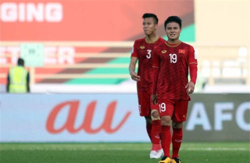 Báo Hàn Quốc gọi Quang Hải là siêu nhân