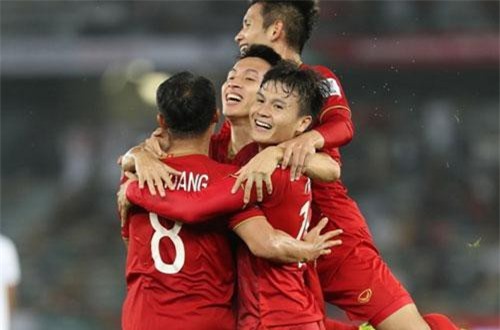 CĐV Thái Lan: Việt Nam chưa chắc vượt qua vòng bảng như Thái Lan đâu