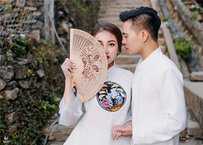 Ảnh cưới long lanh từ Nam ra Bắc của cô dâu Nam Định đeo vàng trĩu cổ, ở lâu đài 7 tầng - Ảnh 8.