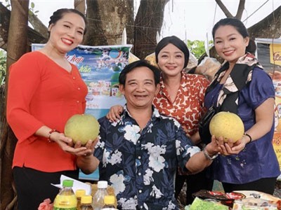 Nghệ sĩ nào nhận nhiều cát sê nhất mùa hài tết 2019?