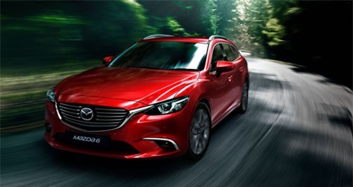 Tầm 800 triệu, có nên mua Mazda6 chơi Tết?