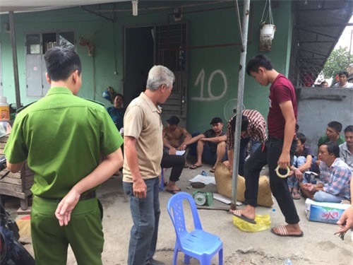 Đồng Nai: Bị công an vây bắt, 10 “con bạc” phi thân xuống sông tẩu thoát