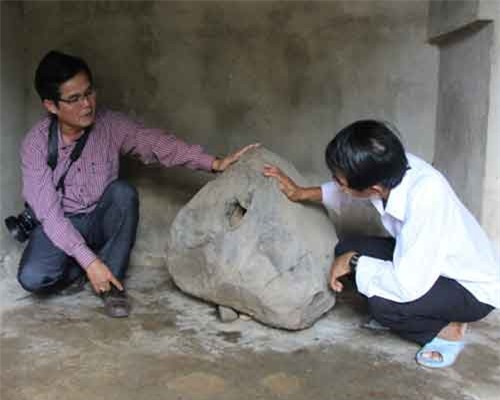 Phát hiện tù và bằng đá 'độc nhất vô nhị' ở Quãng Ngãi