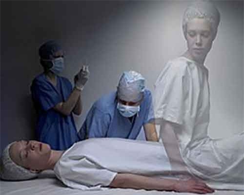 Xác chết bất ngờ 'động đậy' sau khi đưa vào nhà xác