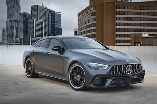 Ngắm siêu xe Mercedes mạnh 639 mã lực, giá gần 4 tỷ. Mercedes-AMG GT 63 S 2019 sở hữu động cơ với công suất lên tới 639 mã lực. Mẫu xe thể thao này có giá bán 159.995 USD (tương đương 3,709 tỷ đồng). (CHI TIẾT)