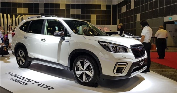 Subaru Forester e-Boxer hoàn toàn mới trình làng. Subaru vừa giới thiệu mẫu SUV Forester phiên bản động cơ Hybrid và được trang bị nhiều tính năng ấn tượng giúp tối ưu hóa sự an toàn. (CHI TIẾT)