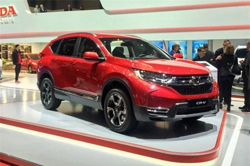 4. Honda CR-V (doanh số: 747.646 chiếc).