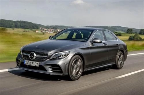 5. Mercedes-Benz C-Class (doanh số: 62.784 chiếc).