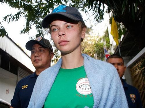 Thái Lan trục xuất người mẫu tuyên bố nắm giữ bí mật của Tổng thống Trump