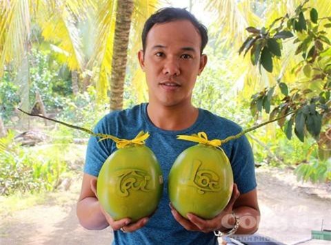 Trái cây "độc" bán Tết giá bạc triệu/cặp