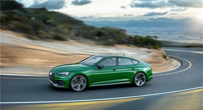 Ra mắt sedan coupe Audi RS5 Sportback: Không có đối thủ! ảnh 7