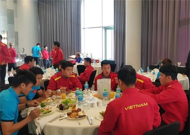 Đội tuyển Việt Nam hứng khởi chờ quyết đấu Jordan - Ảnh 12.